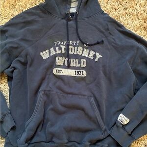 Disney Vintage Navy Blue Men's Sweater